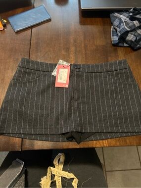 Edikted Pinstripe Micro Mini Skort NWT Black Gray Office Siren Y2K Size Small